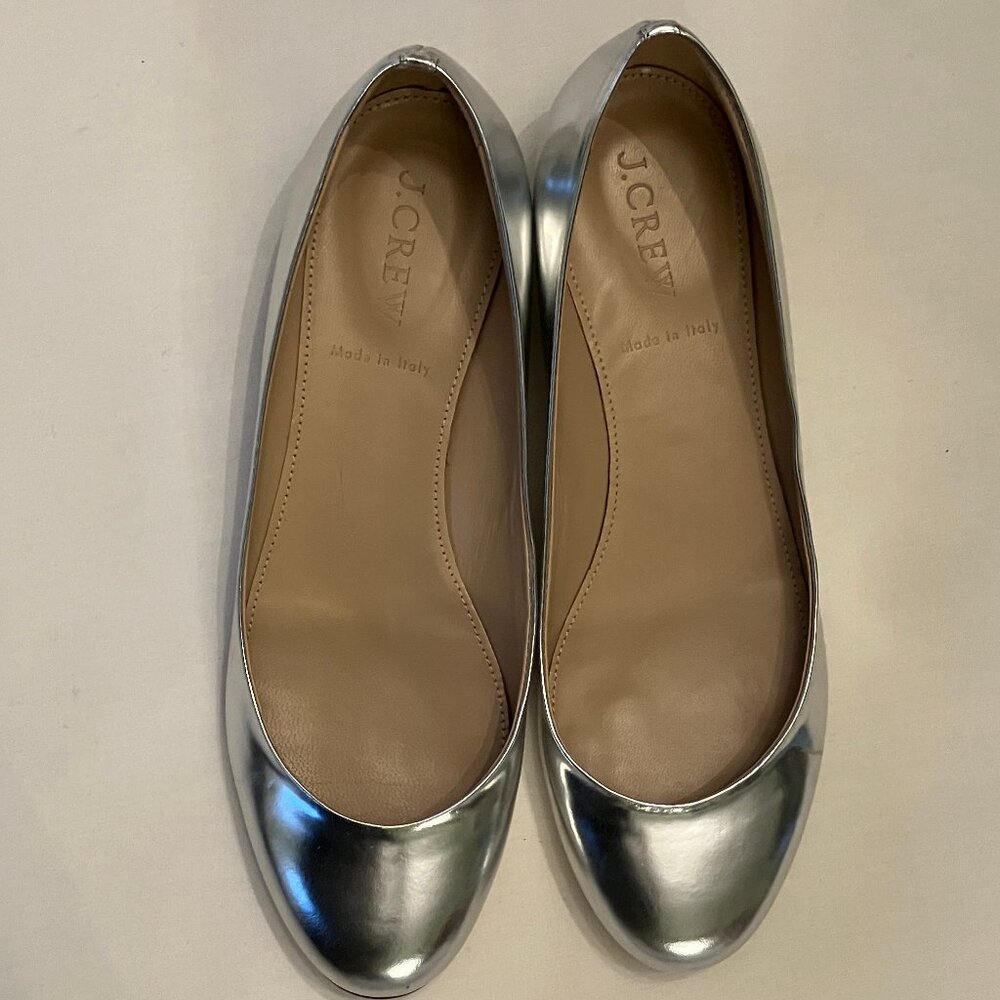 J Crew Silver Patent Leather Metallic Shoes with Gold Heel
